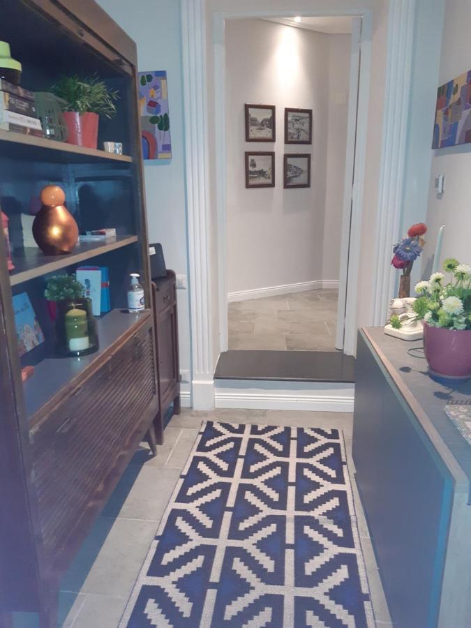 شقة La Casa Di Flo نابولي المظهر الخارجي الصورة